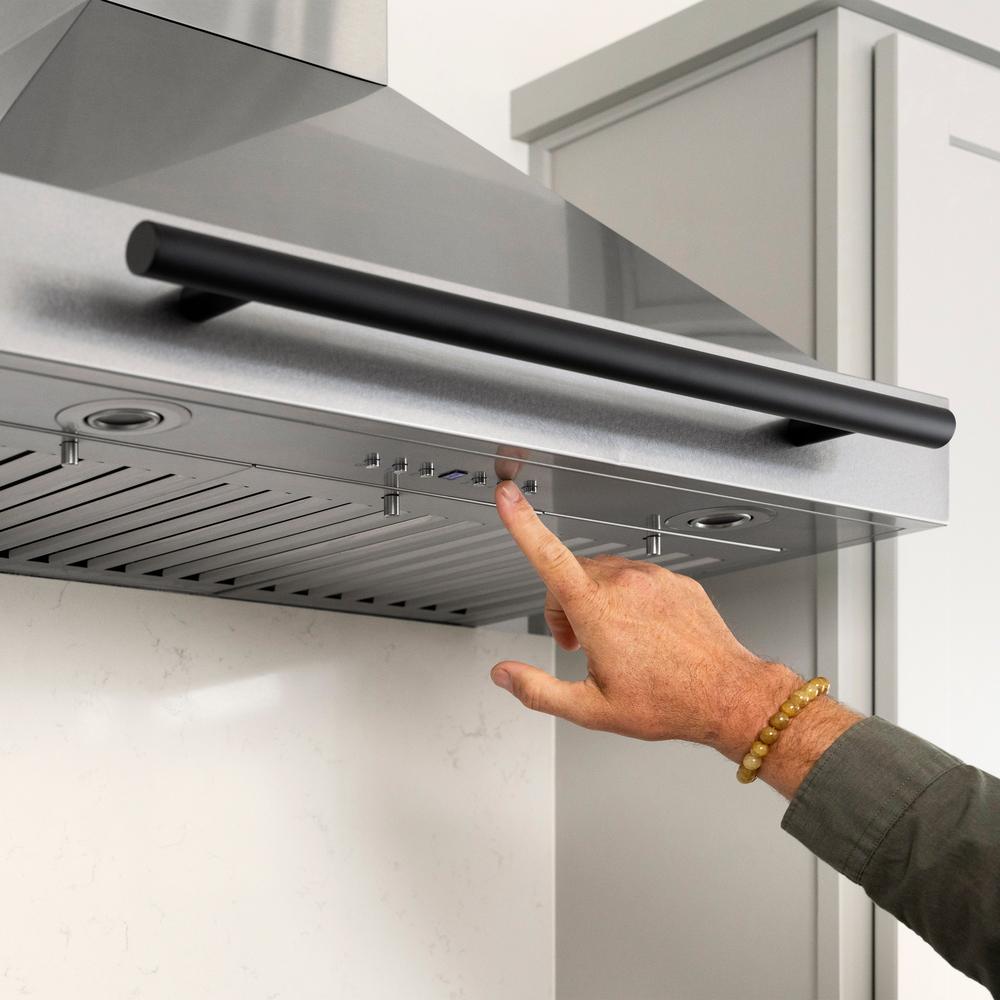 ZLINE Autograph Edition 30 in. Convertible Stainless Steel Range Hood with Stainless Steel Shell and Matte Black Accents (KB4STZ-30-MB)