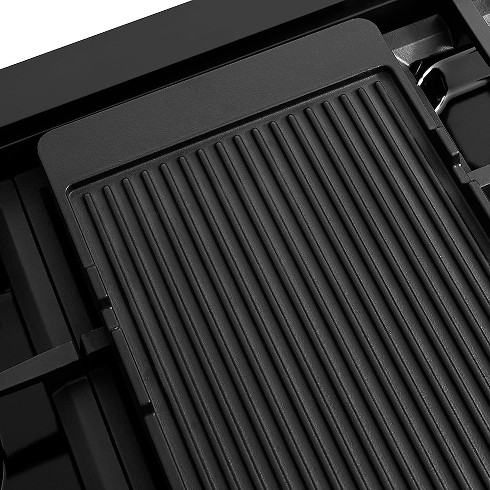 ZLINE Autograph Edition 48 in. Classic Gas Rangetop with 8 Burners and Porcelain Cooktop in Black Stainless Steel with Champagne Bronze Accents (RTBZ-48-CB)