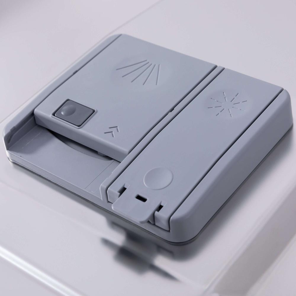 ZLINE Kitchen Package with Refrigerator, 30 in. Stainless Steel Rangetop, 30 in. Range Hood, 30 in. Single Wall Oven and 24 in. Tall Tub Dishwasher (5KPR-RTRH30-AWSDWV)