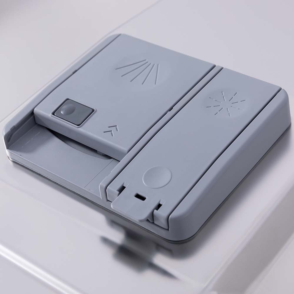 ZLINE 24 in. Tallac Series 3rd Rack Dishwasher with White Matte Panel and Traditional Handle, 51dBa (DWV-WM-24)