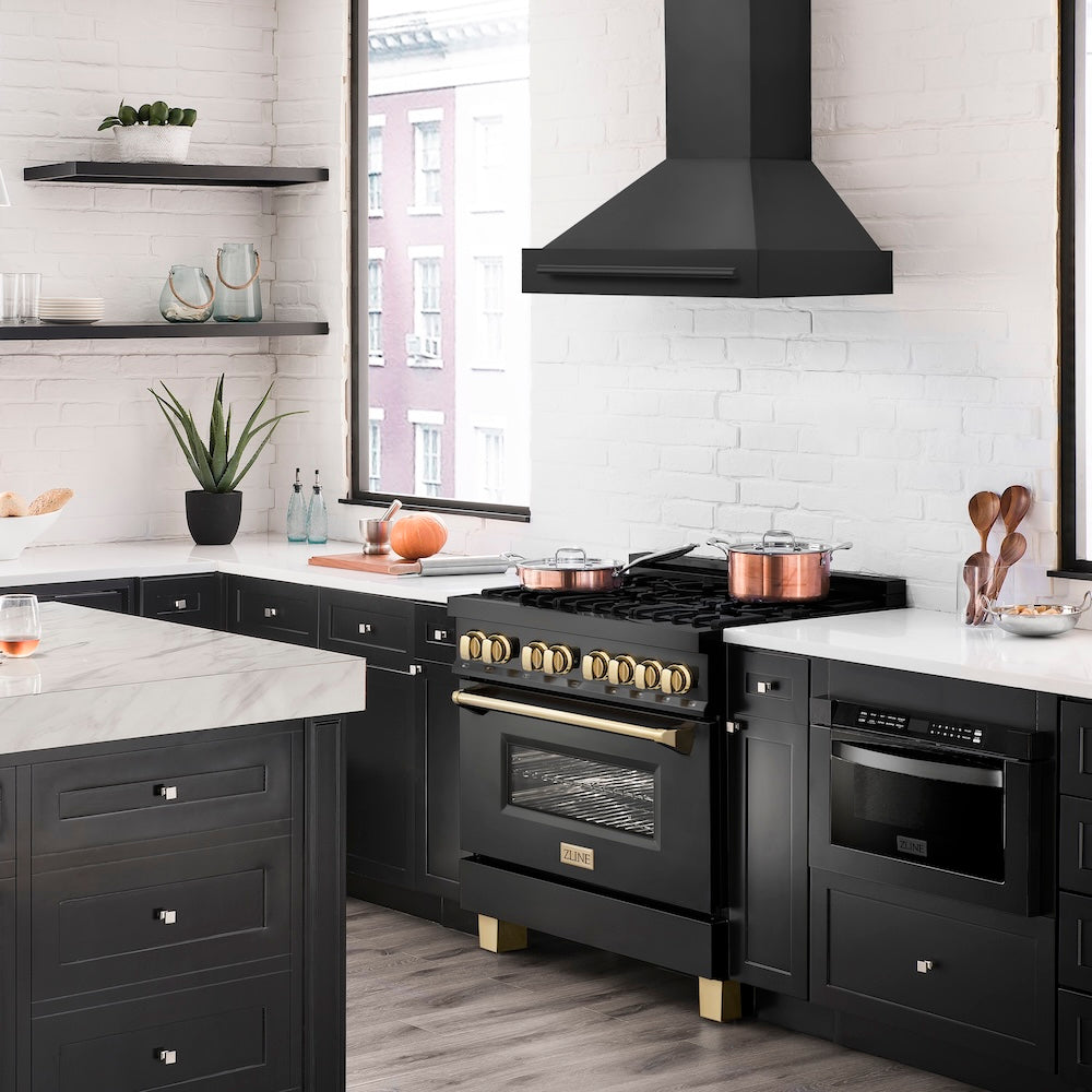 ZLINE 36 in. Black Stainless Steel Range Hood with Black Stainless Steel Handle (BS655-36-BS)