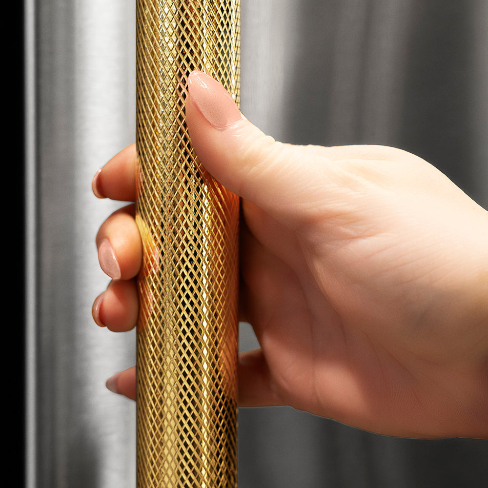 ZLINE Autograph Edition 15 in. Touchstone Gourmet Ice Maker with Drain Pump and Solid Stainless Steel Door with Polished Gold Helix Handle (IGMDZ-ST-15-KG)