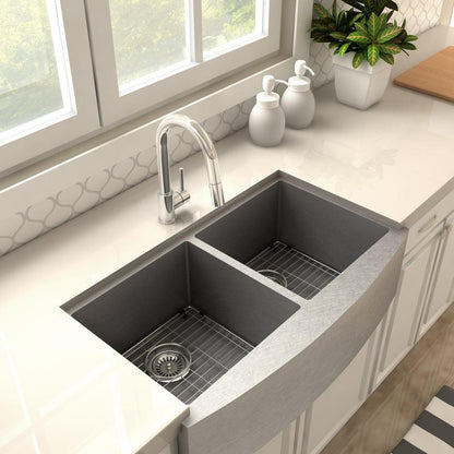 ZLINE Dante Pull Down Single Handle Kitchen Faucet in Chrome (DNT-KF-CH)